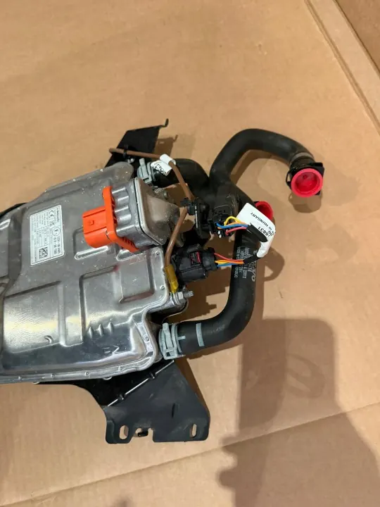 Aquecedor elétrico Webasto OEM 9041734B para Volvo XC90/XC60 image 3