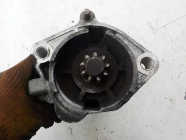 Audi Startmotor OEM 0001125053 för 2.0 TDI BRE image 3