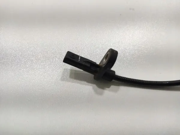 Sensor ABS OEM 479105767R Dianteiro Direito Renault Captur image 3