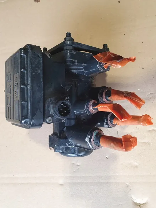 Vanne Modulateur ABS EBS MAN TGX TGS Euro 6 image 1