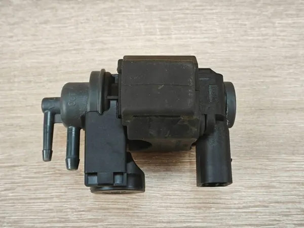 Válvula de vacío OEM 059906627L para Audi A6 C7 2.0 TDI image 2