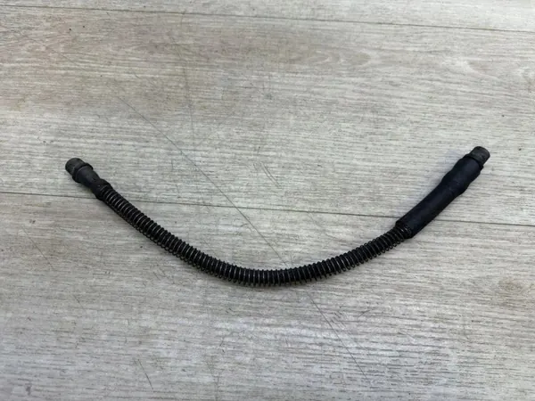 Latiguillos de freno Porsche OEM 971611775A - Usado image 2
