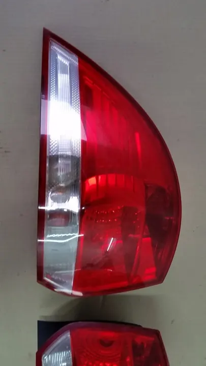 Vänster eller höger bakljus VW Golf V Kombi image 2