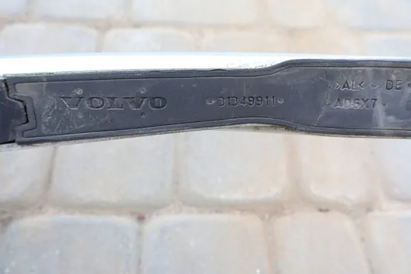Barras de techo Volvo XC90 2019 OEM 31349912 image 8