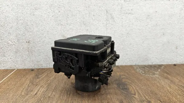 Opel Corsa D ABS-pump OEM 0265950402 - Begagnad image 3
