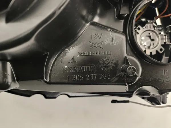 Vasen Etuvalo Dacia Duster I image 7