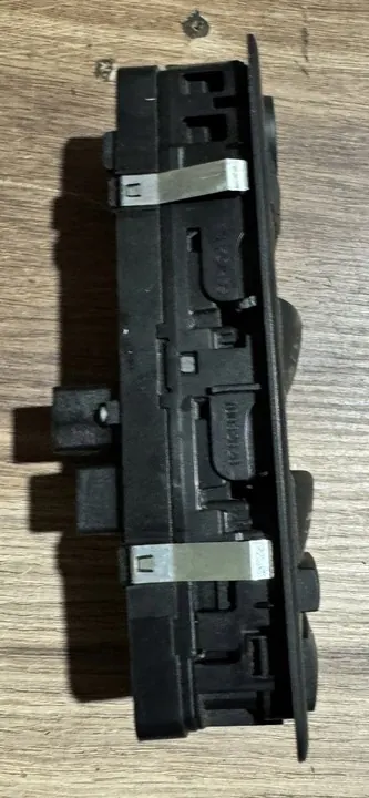 Fensterschalter JEEP GRAND CHEROKEE WK 2 image 2