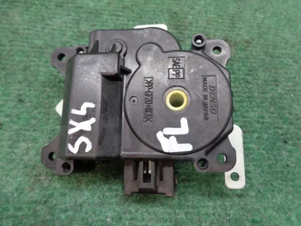 Verwarmingsmotor OEM 063700-6231 voor Fiat Sedici Suzuki SX4 image 2