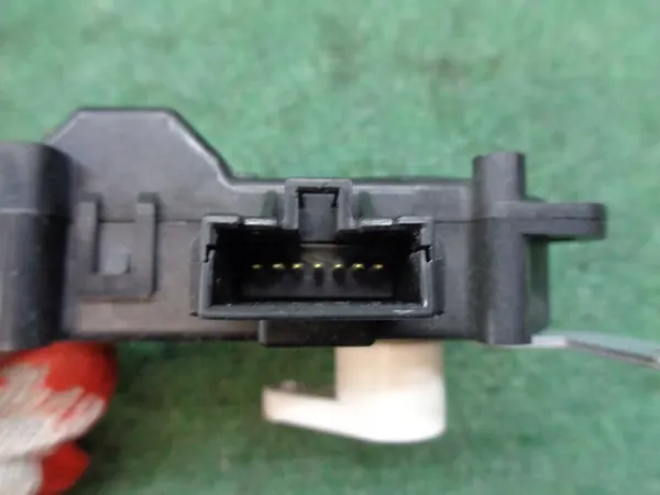 Verwarmingsmotor OEM 063700-6231 voor Fiat Sedici Suzuki SX4 image 4