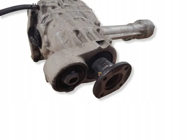 Nissan Navara D40 Verteilergetriebe OEM 38510EA000 image 3