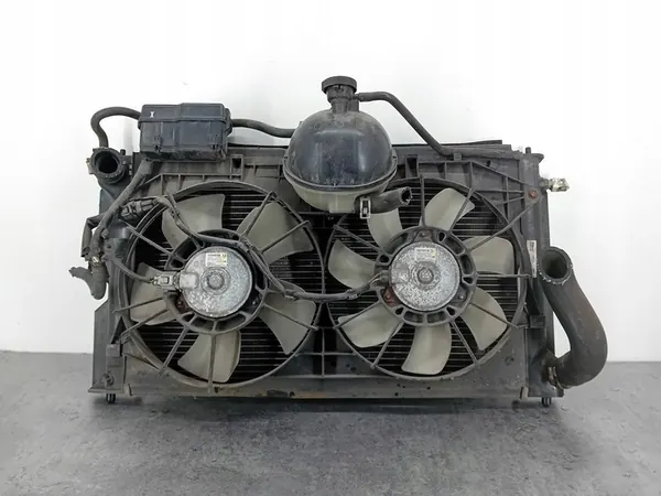 Radiador de agua con ventilador Corolla Verso I image 6