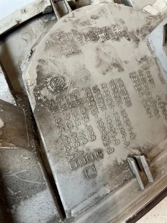 Conjunto de Luz Trasera Skoda 5JH945096 image 8