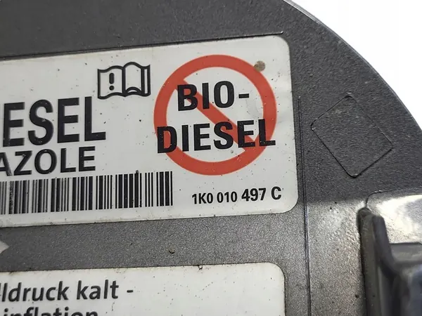 Bränsletanklock Volkswagen PASSAT B6 image 8
