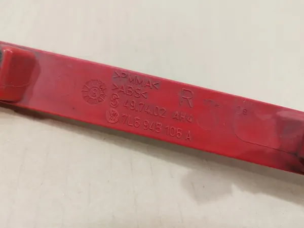 Oikea takapuskurin heijastin VW Touareg I 2002-2006 image 6