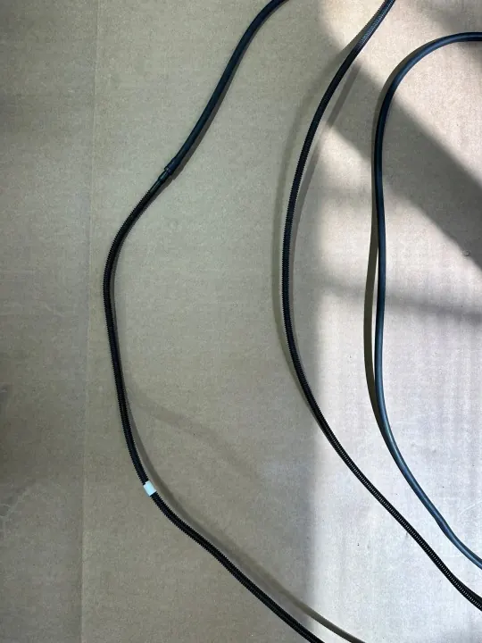 Mercedes-Benz OE spolarvätskeslang - Begagnad image 5