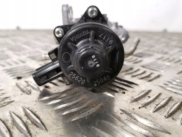 Toyota EGR-ventil OEM FBZ4349 för RAV4 XA50 image 4