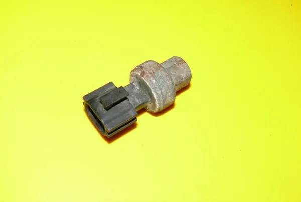 Capteur Pression Climatisation OEM JOK-91-P30 Mitsubishi Outlander image 2