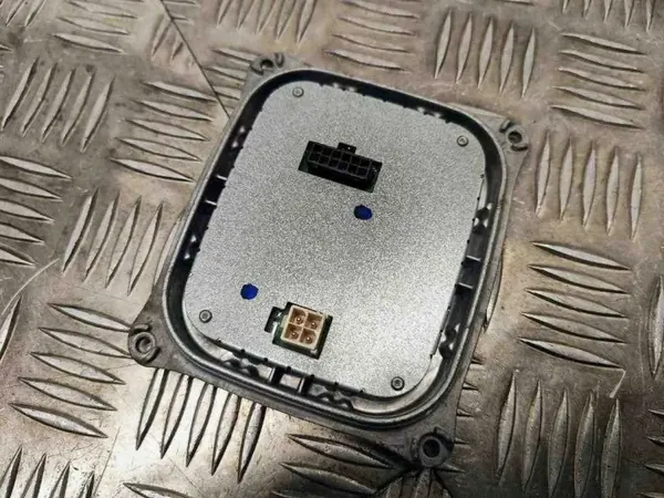 Módulo LED OEM 130732940400 para Peugeot 308 SW image 5