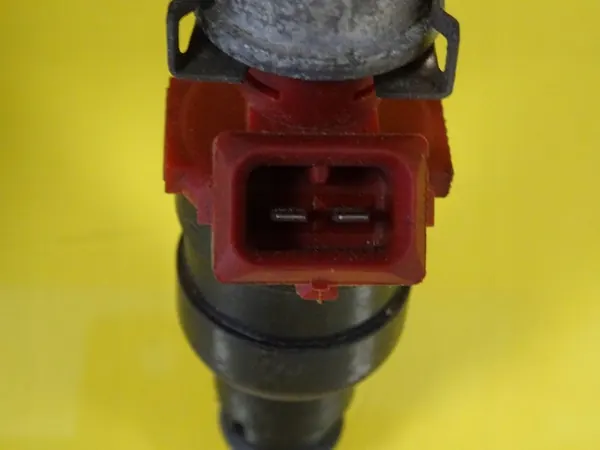 Brandstofrail Opel Astra II G 2.0B 90501588 image 5