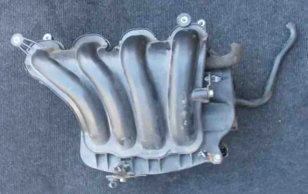 Käytetty Kia OE imusarja OEM 10098310 image 2