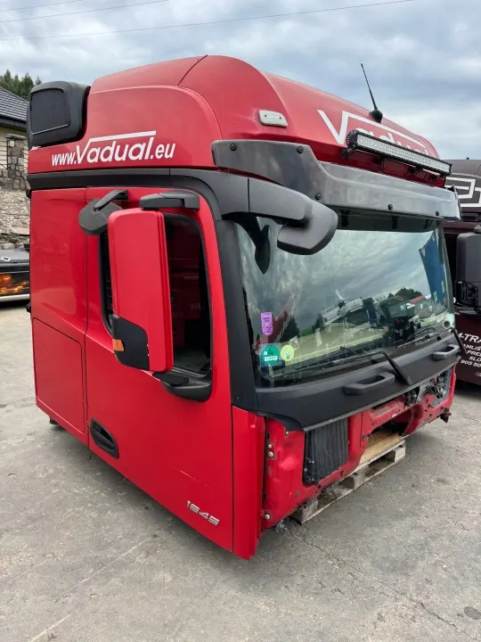 Kokonainen Big Space ohjaamo Mercedes Actros MP4 2018 image 2