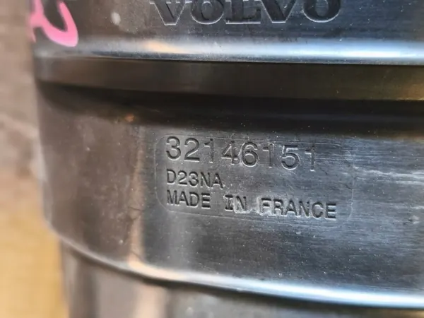 Volvo Luftresonatorrohr OEM 32146151/32298405 image 4
