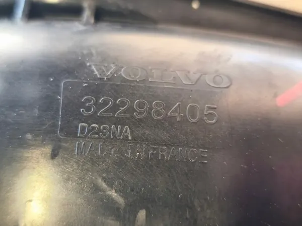 Volvo Luftresonatorrohr OEM 32146151/32298405 image 6