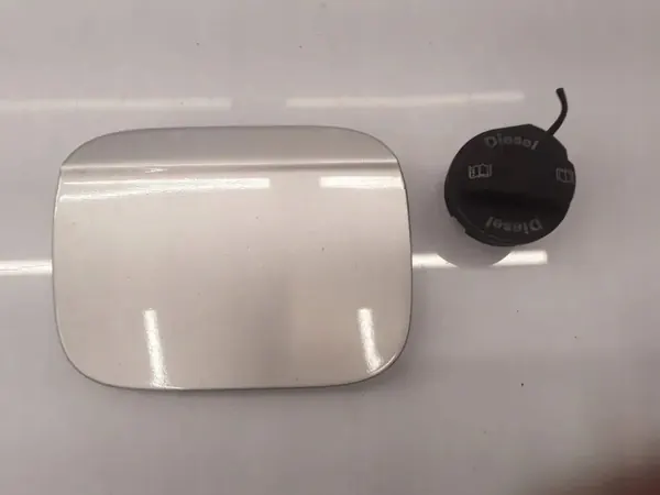 Tapa de depósito OEM 4E0010376M para Audi A4 Avant image 2