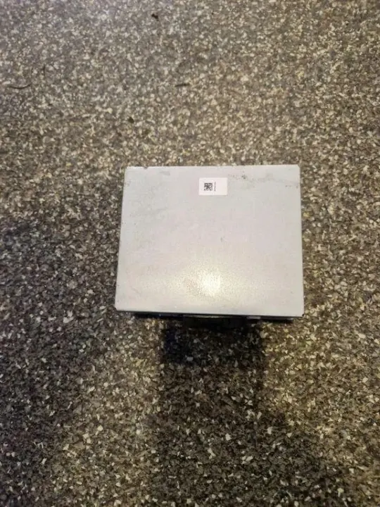 Inwenter Ford OE OEM 2U5A14B218CA - Pieza usada image 2