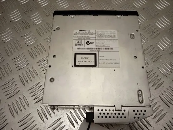 Changer CD/DVD BMW OEM 65129131850 pour Série 5 image 3
