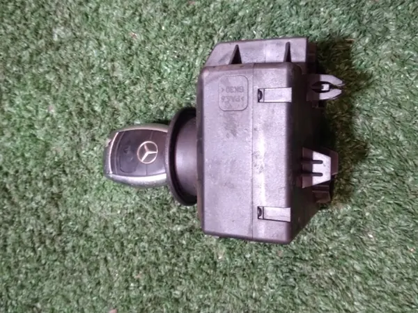 Télécommande Mercedes OEM A2075450108 pour GLK X204 2008- image 2