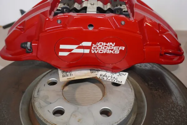 Étriers de frein d'occasion OEM 8841936 pour MINI U25 image 5