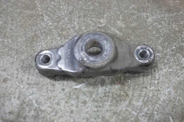 OEM 32331485 Etujousitusliitos - Volvo XC60 II image 3