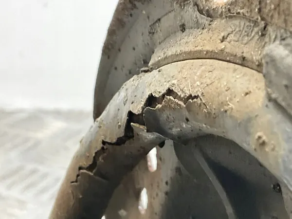 Ammortizzatore anteriore Seat Leon 2013 5Q0413023FM image 2