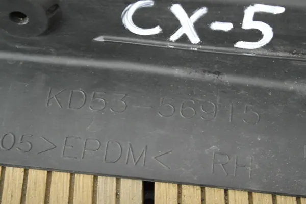 Mazda CX-5 KD53-56915/16 Joints de garde-boue 2pcs image 5