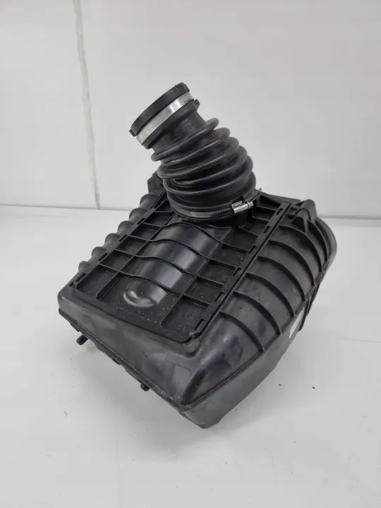 Begagnad Porsche luftfilter OEM 95b129607 för Macan image 6