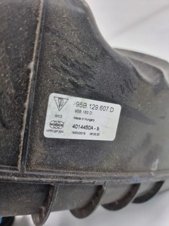Begagnad Porsche luftfilter OEM 95b129607 för Macan image 7