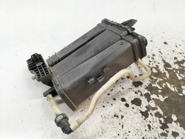 Boîtier Filtre à Carburant OEM 2Q0201801A Skoda Scala image 4