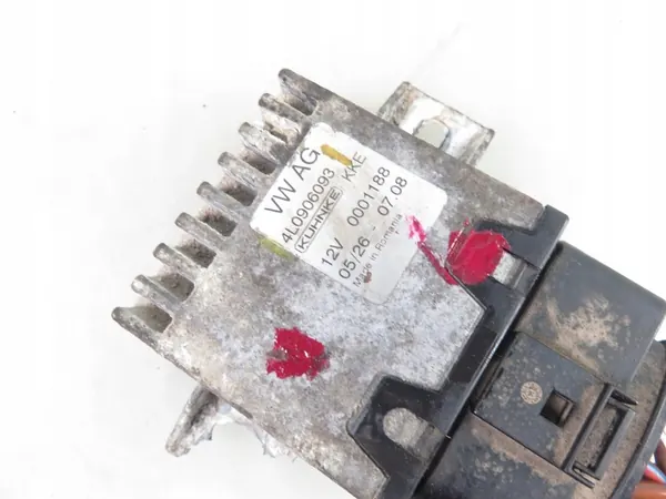 Controlador de bomba Audi Q7 4L0906093 image 3