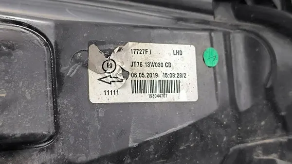 Lámpara Delantera Izquierda Ford Transit Courier OEM JT76-13W030-CD image 2