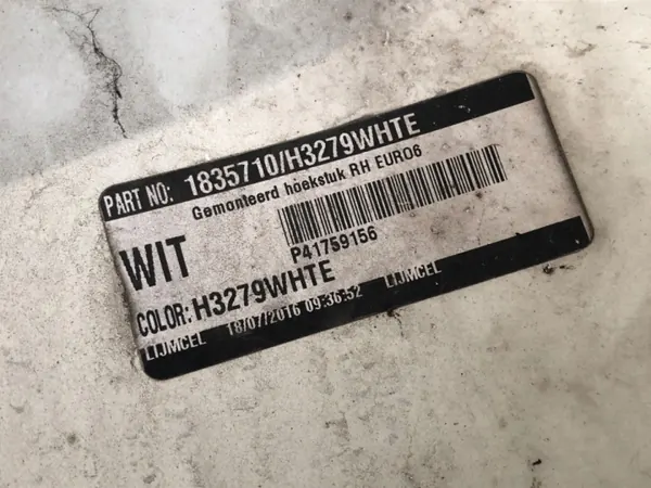 DAF XF 106 Ohjaamon Kulmaspoileri OEM 1835762 - Oikea image 4