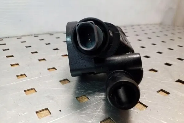 Jäähdytysputki VW PASSAT VARIANT B6 2.0L Diesel image 3