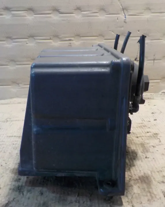 Pompe AdBlue DAF d'occasion OEM 1818625 XF 105 image 3