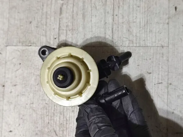 Kraftstoffdrucksensor OEM 3Z151 für Peugeot 308 2019 image 5