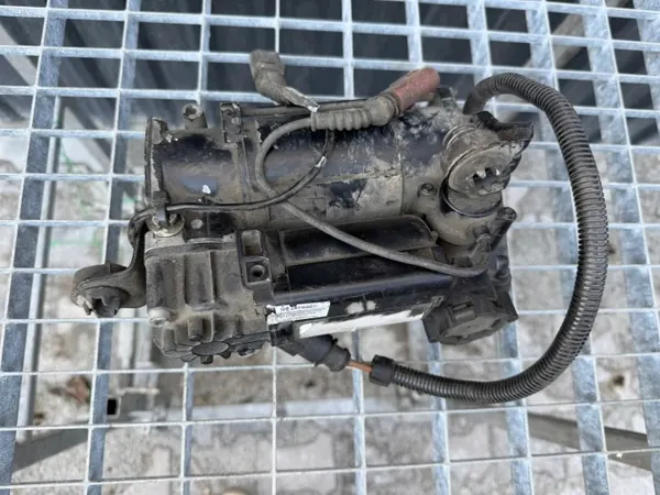 Audi Suspension Compressor 4E0616005G 2.97L Diesel 2005 image 3