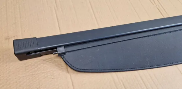 Kia SP3 Achterbak Rolgordijn - Gebruikt OEM-Onderdeel image 3