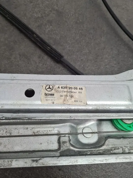 Elevador de Vidro Mercedes-Benz A639 720 0546 image 4