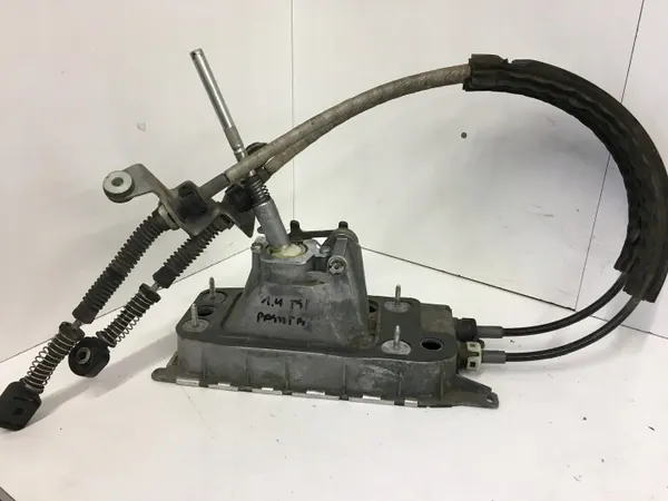 Seletor de Mudanças VW Passat CC OEM 3C0711049A image 2