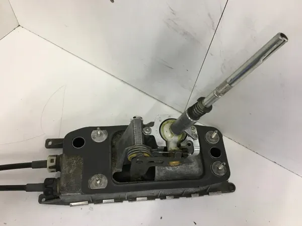 Seletor de Mudanças VW Passat CC OEM 3C0711049A image 4
