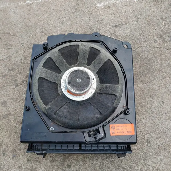 BMW Logic7-kaiutin OEM 6919357 E60/E63-malleihin image 2